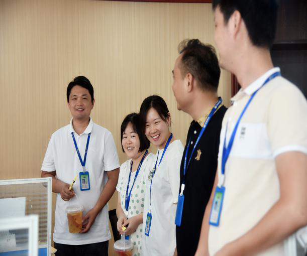 aitiyu爱体育平台(中国)集团工会开展“夏季送清凉”活动